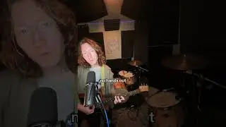 new flor tonight. the songs called nosedive 🛩️ #shorts #band #coachella