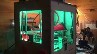 Retro 3D printer MakerBot Cupcake #155 printing via RAMBo+Marlin