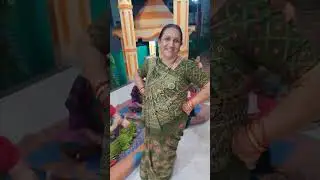 #म्हारी# रेखा बैण  हंसी🥱🤭 मजाक का गीत🫢🤭 डांस के साथ वंवढ़ी नी लावणू कभी फैशन वालै निमाड़ी निमाड़ी