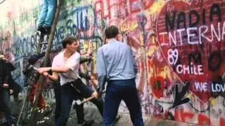 Berlin Wall Breaking News