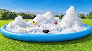 World's Biggest BUBBLE BATH!