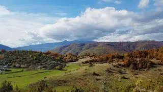Relax Autumn colorful scene (Lazoropole)