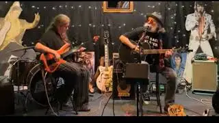 Soul-R Fusion - The Devil that you know (Live Performance)