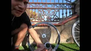 Custom built wheels from wheelbuilder.com for the Cinelli SuperCorsa Pista fixed gear ￼