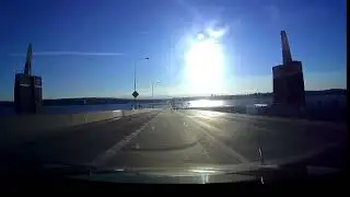 Beautiful drive from Redmond to Seattle on SR 520 West (Washington)