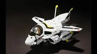 ROBOTUCH&nbsp;SUPER-DEFORMED&nbsp;VF-1S&nbsp;ROY&nbsp;FOKKER'S&nbsp;VERITECH&nbsp;FIGHTER