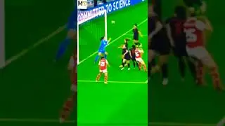 bayern Munich's saki kumagai super defending vs arsenal ladies