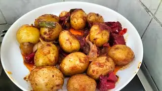 Yarın ki kahvaltı menünüz hazır 👍  Menemen ve Patates , soğan haşlaması yaptım çok seviceksiniz 🥰