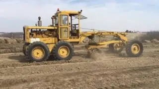 Caterpillar 12 Motor Grader