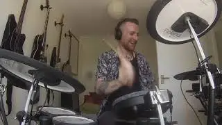 Ten Ton Tabby - 9-5 - Drum Play along