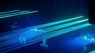 R&ouml;yksopp @ Terminal 5 New York City