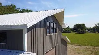 Pole Barn - Monitor Style