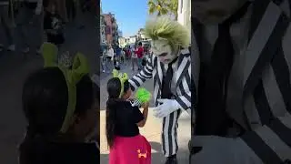 Beetlejuice at Universal Studios#university #universalstudios #beetlejuice #funny #fyp #foryou