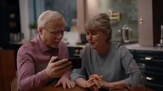 LG One:Quick Flex - Connect with Family & Co-workers with Ease