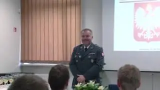 Uroczystość wręczenia list&oacute;w gratulacyjnych najlepszym absolwentom WWSI 2016