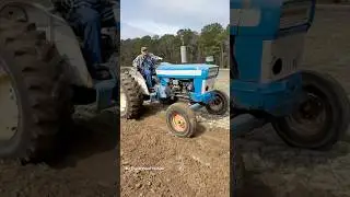 FORD 5000 Tractor Plowing #bigtractorpower