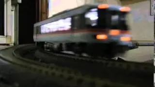 カーブ通過373系モデモ製