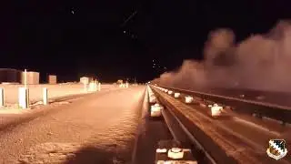 nyooom