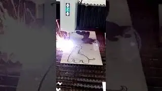 CNC plasma machine with water table