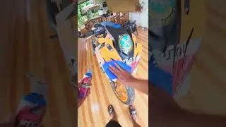 Cleaning my motorcycle - (Filmed with a DJI Osmo 5 Pro)