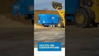 Patz 2600 Series Trailer Twin Screw Vertical Mixer