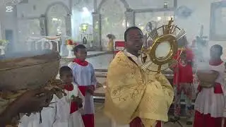 As a Catholic priest it is my mission to guide you in prayer and draw your heart closer to our Lord.