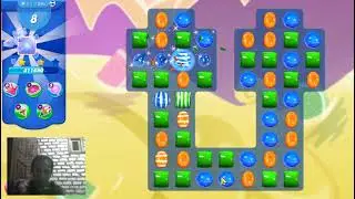 Candy Crush Saga Level 7098 - 2 Stars, 20 Moves Completed