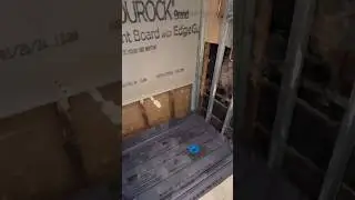 Установка винилового душевого поддона #как #сделать