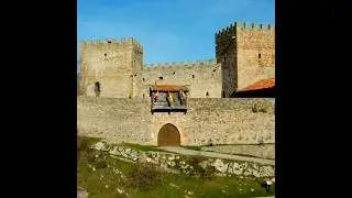 Castillo de Arg&uuml;eso 🏰 ⚔️ Сельский замок 14 века