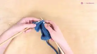 Diminution double intercalaire - Comment faire du tricot pas à pas (23)