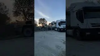 Carico sabbia #camion #iveco #transport #truck #italy