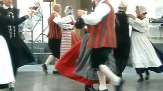 Danish Folk Dance / dancing