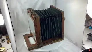 Reisekamera 18x24cm Tailboard Camera Ernemann Globus