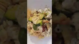 Se hai poco tempo ma vuoi qualcosa di gustoso e poco calorico prova questa ricetta😉👍