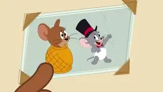 Tuffy Mouse - I was doing a card trick. Still not sure how that one happened. (READ DESCRIPTION)