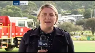 Homes destroyed on Victoria's surf coast in Christmas Day fire