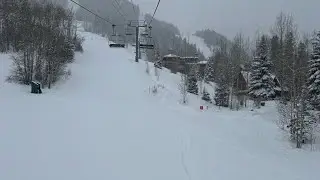 First chair 8inch of poweder #skiing #snowboard 