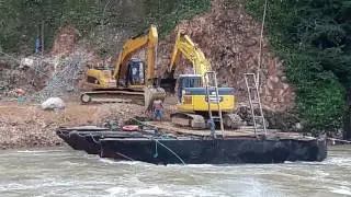 Gabarra río Zamora