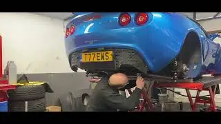 Installing Spitfire Toe Links in under 4 minutes!  Lotus Exige