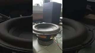Logitech z560 subwoofer bass test! #bass #basstest #fyp #logitech #excursion #subwoofer