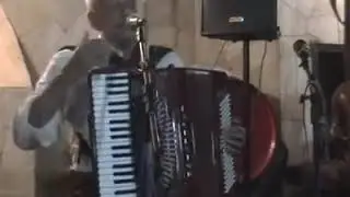 Mestre Adelar Bertussi Surrando a gaita véia  - Faz que vai mas não vai