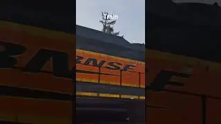 Nice BNSF engineer gives me a horn salute! #BNSF #Railfan #Trains #Short