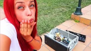LE TIRO EL PC POR LA VENTANA A MAKIMAN!!! (SE ENFADA Y REVIENTA TODO) BROMA CON CAMARA OCULTA