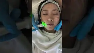 60 minutes  A deep cleanse  LED therapy  Expert care  My skin felt refreshed! ✨💆 ♀️ @dermabright