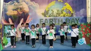 Little Green Champions on Stage! 🌍💚 Spreading the Earth Day cheer with pride and passion!🌿🌳