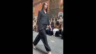 @NYFWTheShows @planetfashiontv #runwayshow 2025 #nyfw #moda  #thesuperppodcast #planetfashiontv
