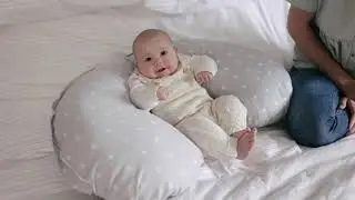 BellaMoon&reg; Pregnancy and Nursing Pillow User Guide