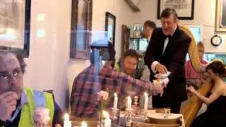 Walkers Clash of the Comics TV ad - Stephen Fry & Frank Skinner