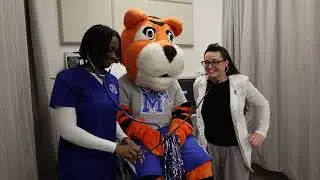UofM University Advancement Holiday Greetings 2025