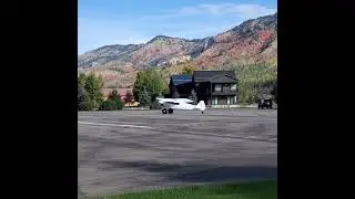 #Wyoming stuff | '23 #Aviat #Husky #A-1C-200 + #CarbonCub #takeoff 🤠🤙🤙 #mountains #STOL #taildragger